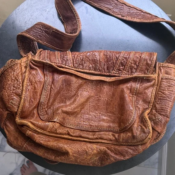 Vintage Y2K Ruehl No. 925 (A&F) Oversize Messenger Brown Leather Bag Academia - Picture 14 of 16